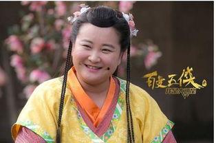 娱乐吃瓜酱贾玲,娱乐吃瓜界的“瓜王”,揭秘娱乐圈幕后故事